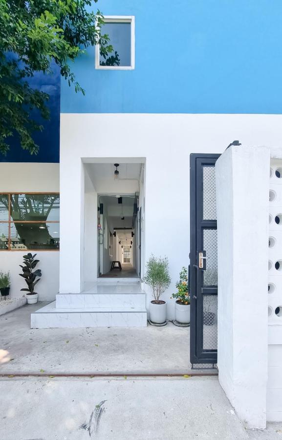 The Zai Apartment Ban Krathum Lom Exterior foto